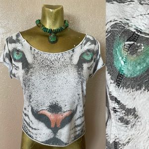 MADE RIGHT Fab WHITE TIGER Print Off Shoulder TEE SHIRT Size Small
